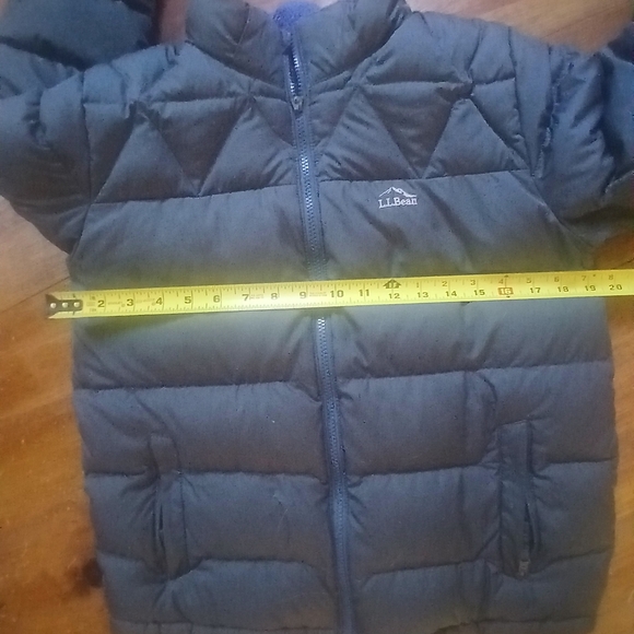 L.L. Bean Kids DOWNTEK Water Proof Puffer Jacket - Dark Gray Sz 14-16. - Picture 7 of 9